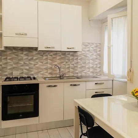 Aurea Apartment
